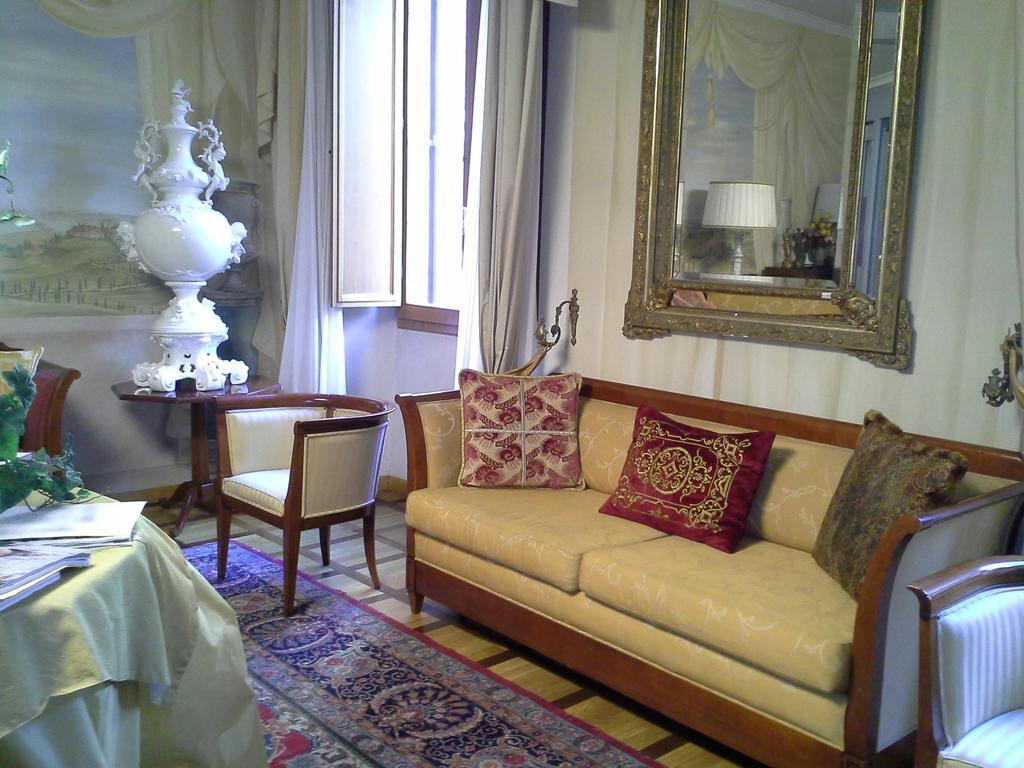 Hotel Bigallo Флоренция Экстерьер фото