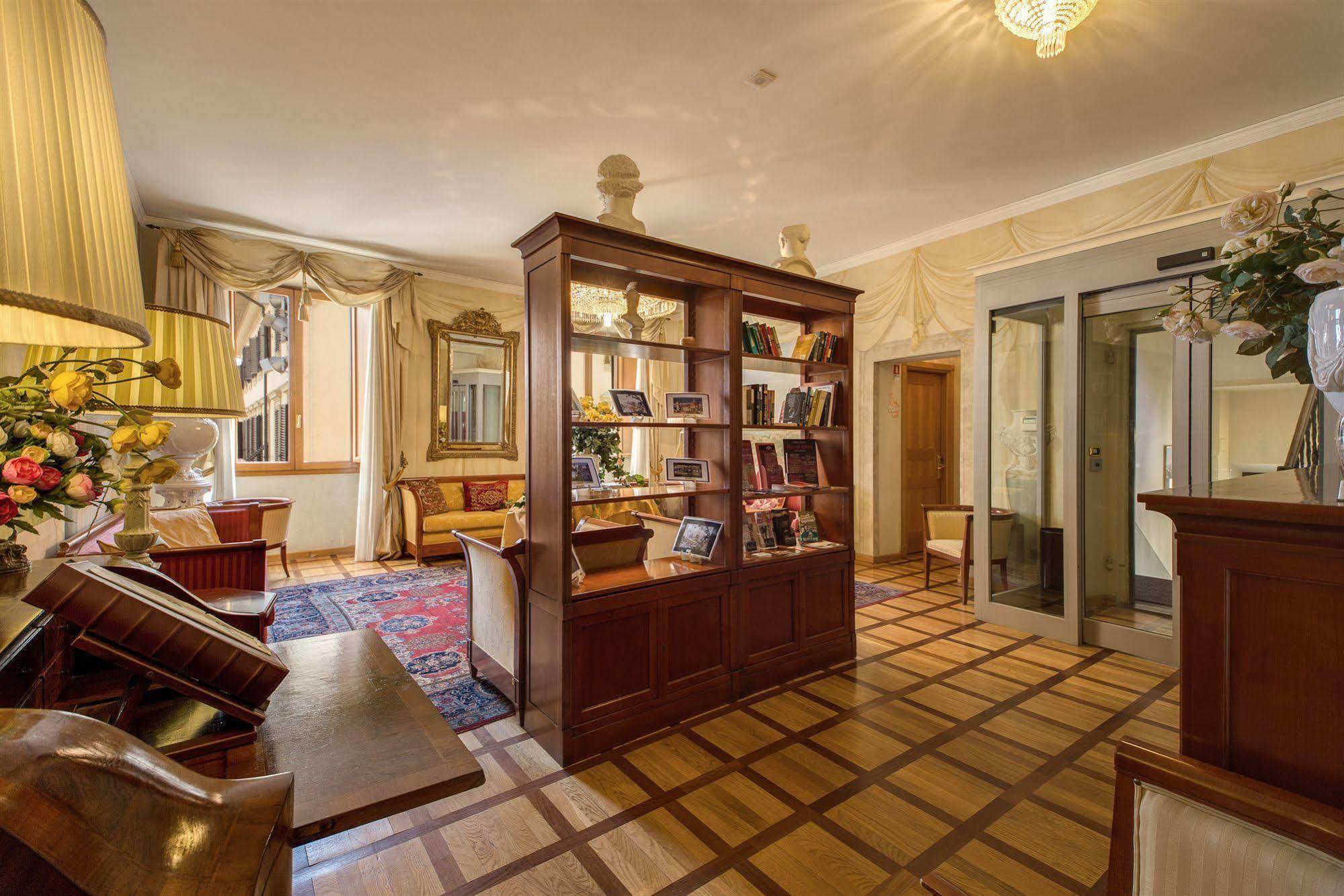 Hotel Bigallo Флоренция Экстерьер фото
