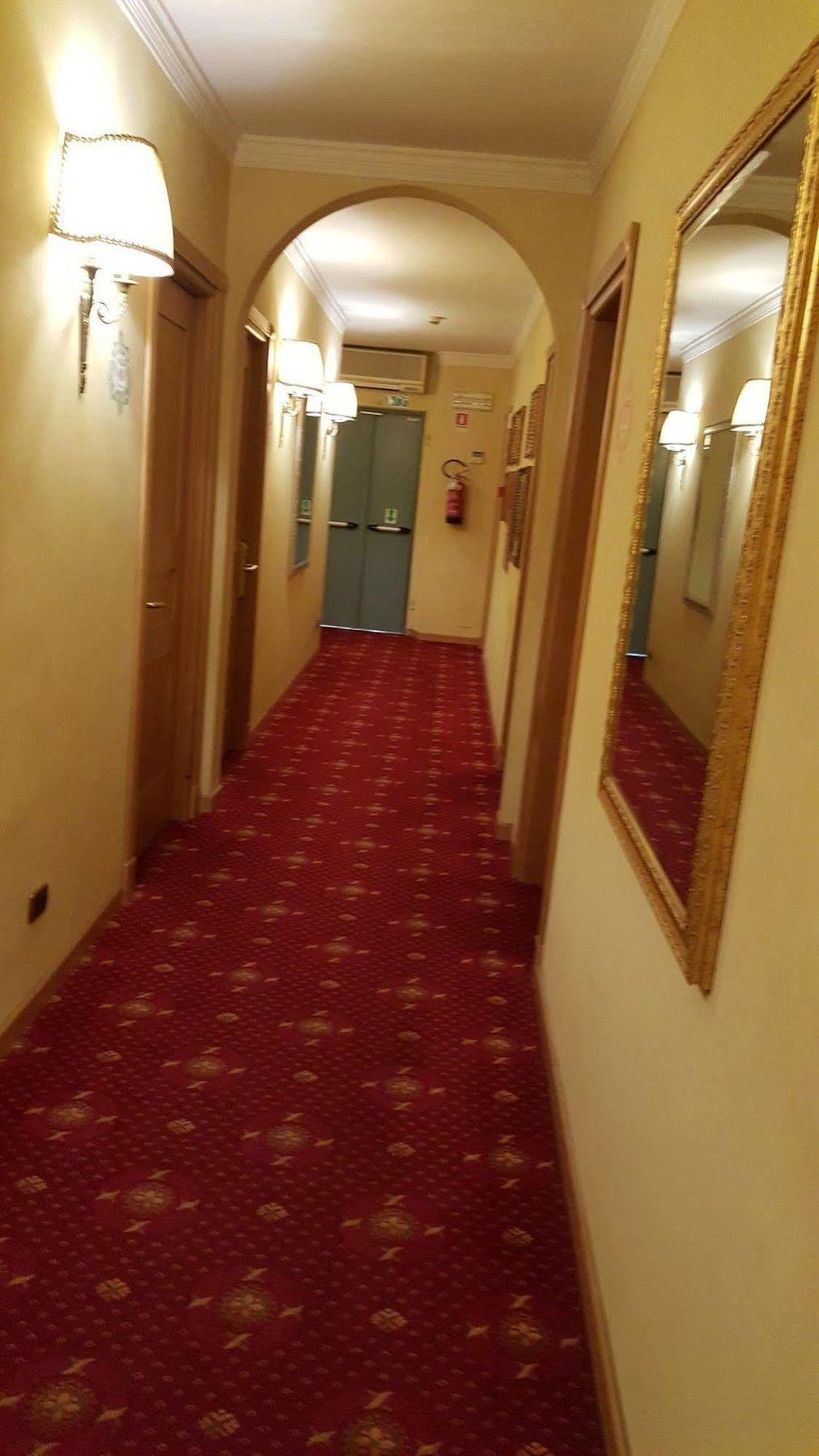Hotel Bigallo Флоренция Экстерьер фото